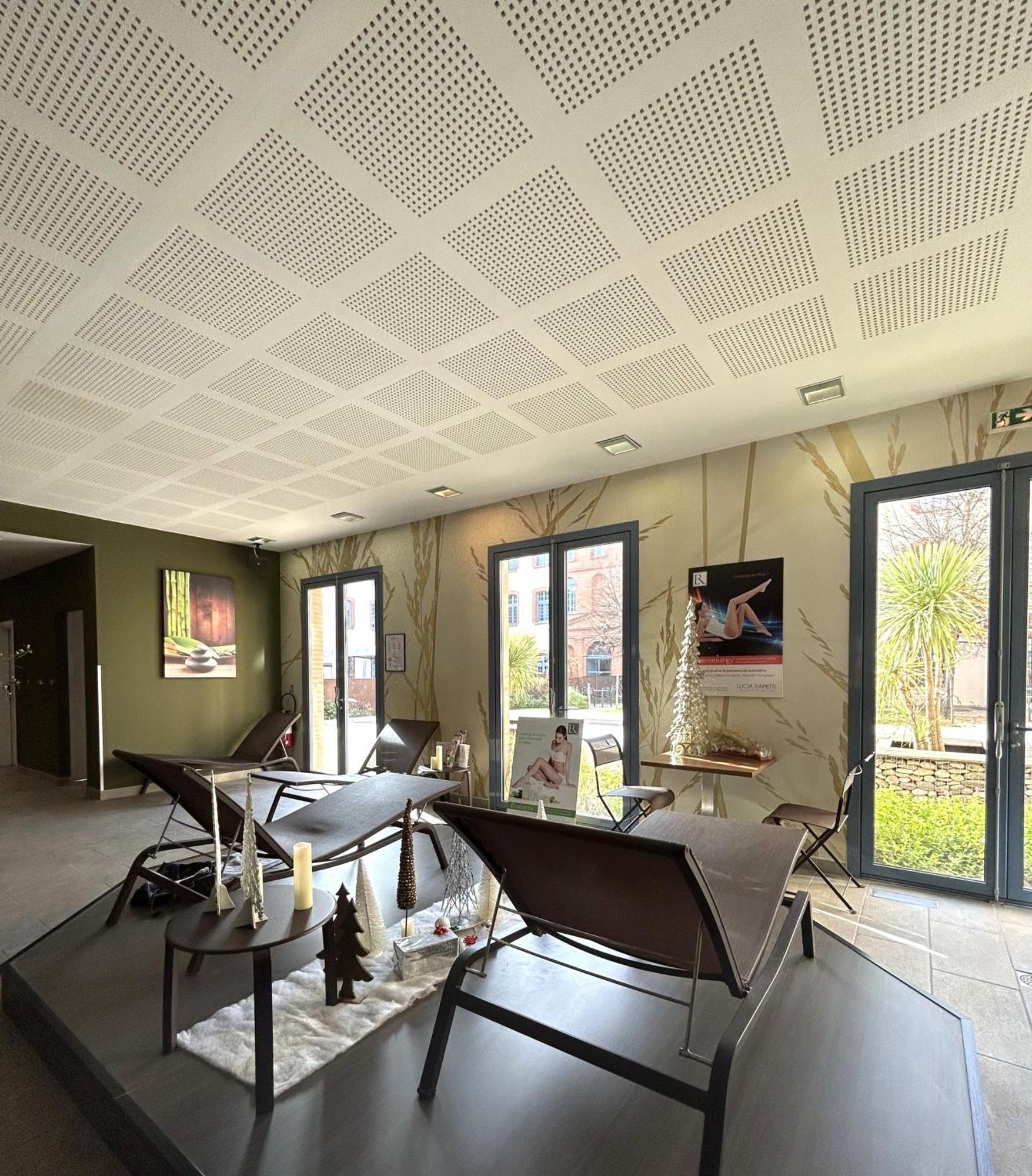 Dali Hotel מונטובן מראה חיצוני תמונה