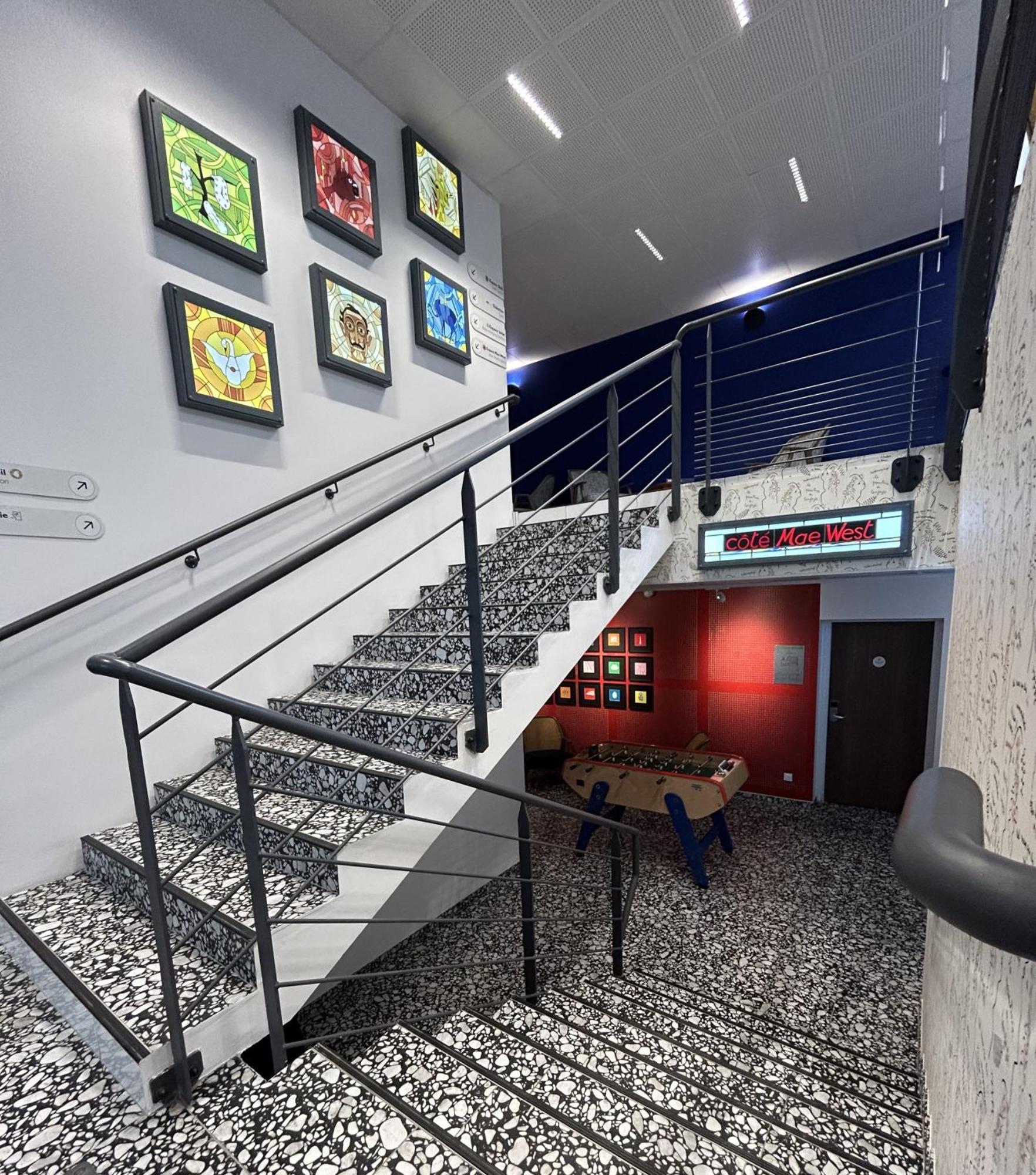 Dali Hotel מונטובן מראה חיצוני תמונה