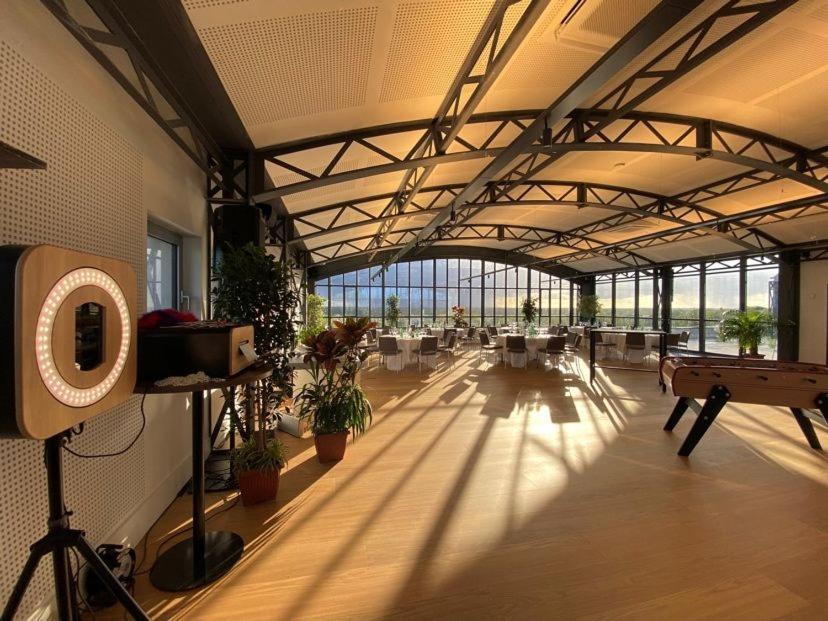 Dali Hotel מונטובן מראה חיצוני תמונה